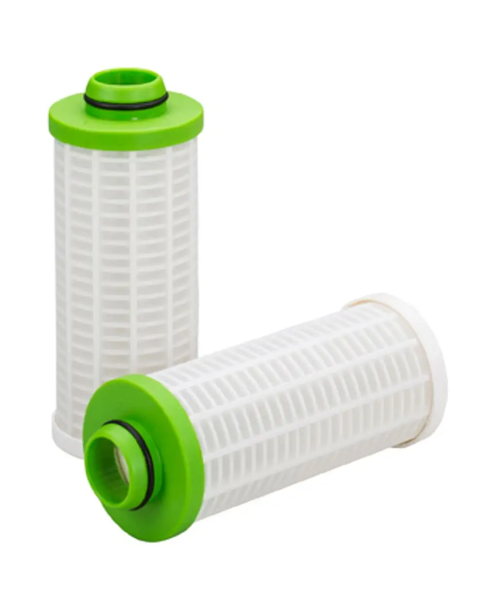 Zwei Filterelemente mit grünen Dichtungen, geeignet für den Einsatz bei Grünbeck-Produkten, mit einer Struktur zur Filtration von Partikeln bis 100 µm.